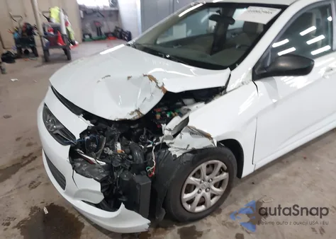 2014 Hyundai Accent Gls z USA, uszkodzony, nr VIN KMHCT4AE3EU714898